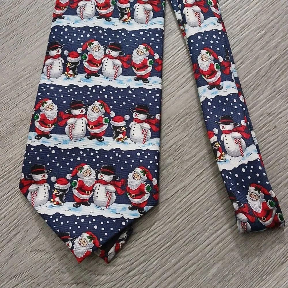 Festive Snowman Santa Penguin print holiday Christmas Tie NWOT